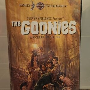 Vintage The Goonies VHS - Classic 80s Adventure Movie